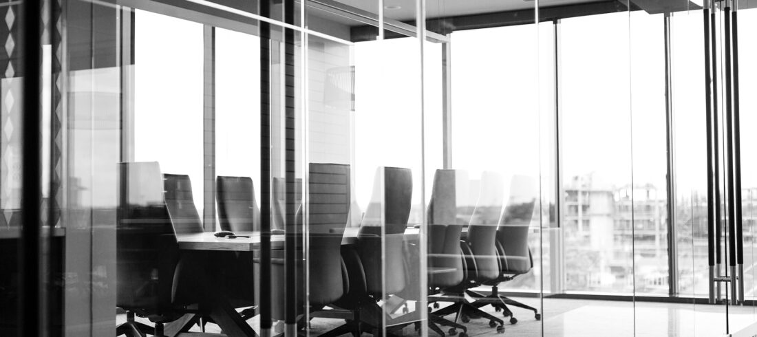 drew-beamer-679505-unsplash 11